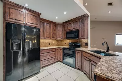 3220 Timberview Drive, Corinth, TX 76210 - Photo 3