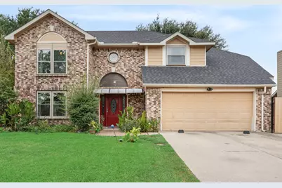 4305 Hudson Avenue, Grand Prairie, TX 75052 - Photo 1