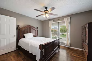 4305 Hudson Ave, Grand Prairie, TX 75052 - Photo 23
