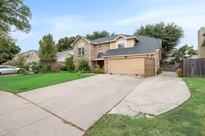 4305 Hudson Avenue, Grand Prairie, TX 75052 - Photo 3