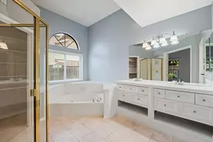 4305 Hudson Ave, Grand Prairie, TX 75052 - Photo 17