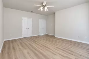 1911 Plantation Pkwy, Savannah, TX 76227 - Photo 11