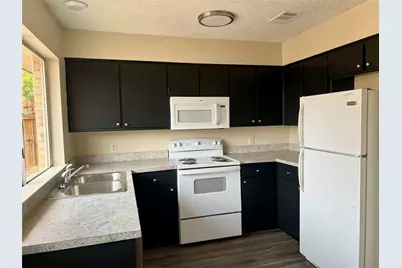 2019 Paisley Drive #A, Arlington, TX 76015 - Photo 3