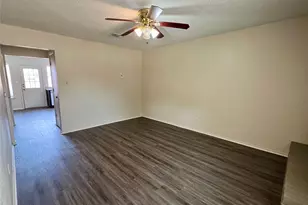 2019 Paisley Dr, Arlington, TX 76015 - Photo 5