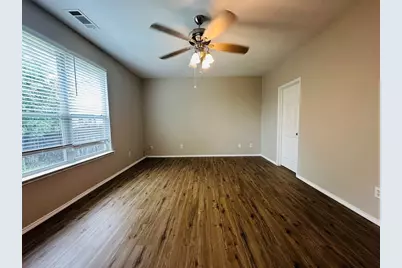 7233 Lindentree Lane, Fort Worth, TX 76137 - Photo 9
