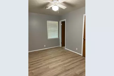 125 Glenhaven Drive, Azle, TX 76020 - Photo 13