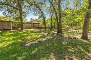 125 Glenhaven Dr, Azle, TX 76020 - Photo 5