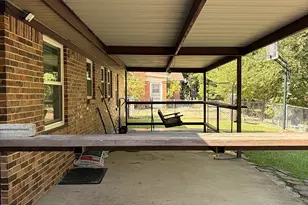 125 Glenhaven Dr, Azle, TX 76020 - Photo 3