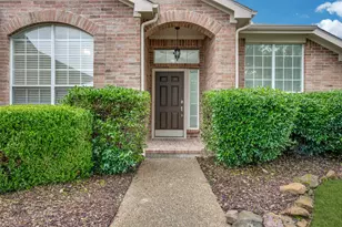 1617 Redwood Dr, Corinth, TX 76210 - Photo 3