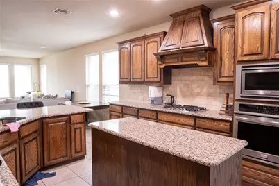 813 Seymour Court, McKinney, TX 75071 - Photo 7