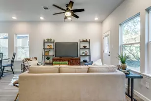309-2 Braz St, Bonham, TX 75418 - Photo 5
