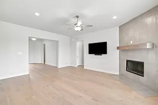 801 Brandi Ridge Dr, Midlothian, TX 76065 - Photo 13