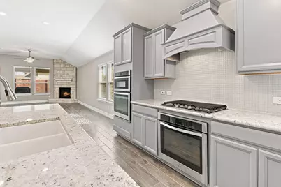 3812 Valachian Circle, McKinney, TX 75071 - Photo 13