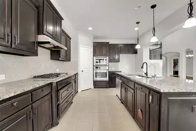 2743 Chimney Rock Road, Burleson, TX 76028 - Photo 11