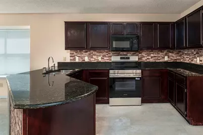 4500 Fargo Drive, Grand Prairie, TX 75052 - Photo 9