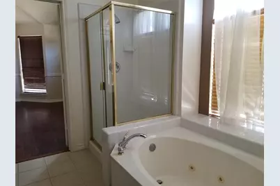 8002 Killarney Lane, Rowlett, TX 75089 - Photo 9