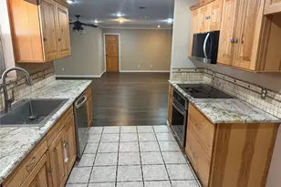 2817 NE 11th St, Mineral Wells, TX 76067 - Photo 13