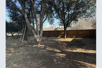 2817 NE 11th Street, Mineral Wells, TX 76067 - Photo 9