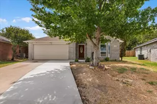 1139 Baja Dr, Grand Prairie, TX 75052 - Photo 1
