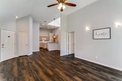 2107 Amherst Drive, Lewisville, TX 75067 - Photo 3