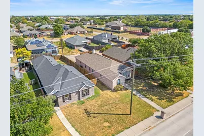 1409 E Brown Street, Wylie, TX 75098 - Photo 33