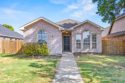 1409 E Brown Street, Wylie, TX 75098 - Photo 1