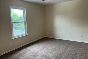 1204 Hillside Dr, Justin, TX 76247 - Photo 13