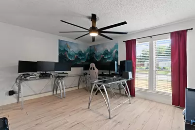 709 Royal Oaks Drive, Garland, TX 75040 - Photo 15