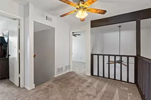 709 Royal Oaks Dr, Garland, TX 75040 - Photo 19