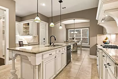 13456 Lyndhurst Drive, Frisco, TX 75035 - Photo 11