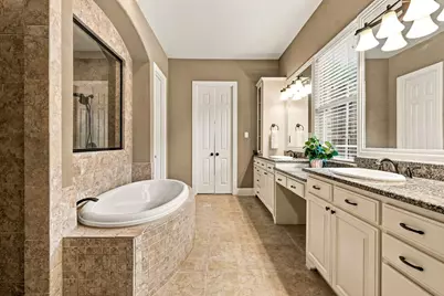 13456 Lyndhurst Drive, Frisco, TX 75035 - Photo 15