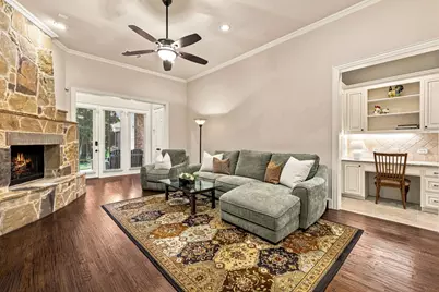 13456 Lyndhurst Drive, Frisco, TX 75035 - Photo 9