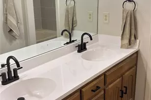 500 Sunlight Ct, Arlington, TX 76006 - Photo 23
