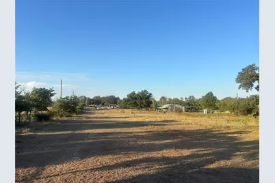 971 E Barry Street, Reno, TX 76020 - Photo 1