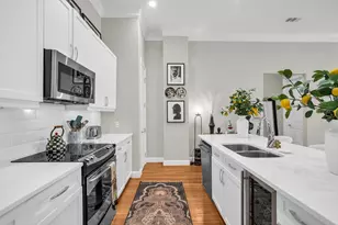 2300 Leonard St, Dallas, TX 75201 - Photo 9