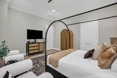 2300 Leonard Street #100, Dallas, TX 75201 - Photo 13