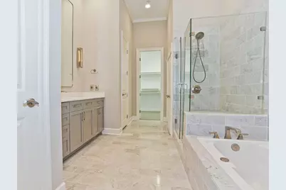 2300 Leonard Street #100, Dallas, TX 75201 - Photo 15