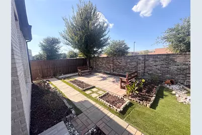 12912 Twelve Oaks Avenue, Frisco, TX 75035 - Photo 7