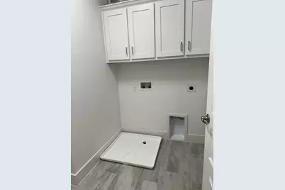 8215 Manoa Drive, Dallas, TX 75231 - Photo 21