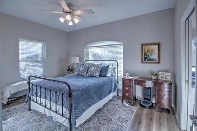 1321 Kiowa Drive E, Lake Kiowa, TX 76240 - Photo 9