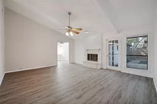 1103 Meadow Creek Dr, Allen, TX 75002 - Photo 5