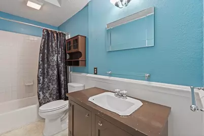 649 Parkridge Boulevard, Burleson, TX 76028 - Photo 19