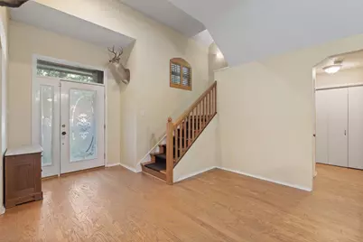 649 Parkridge Boulevard, Burleson, TX 76028 - Photo 5