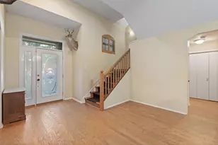 649 Parkridge Blvd, Burleson, TX 76028 - Photo 5