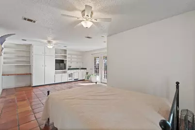 649 Parkridge Boulevard, Burleson, TX 76028 - Photo 27
