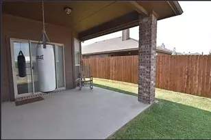 8212 Deer Bluff Ln, Fort Worth, TX 76179 - Photo 23