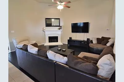 8212 Deer Bluff Lane, Fort Worth, TX 76179 - Photo 7