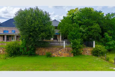 902 Saint George Place, DeSoto, TX 75115 - Photo 29