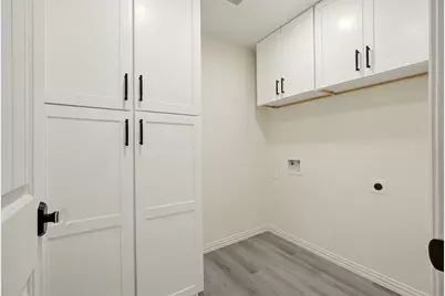 3030 Mark Twain Drive, Farmers Branch, TX 75234 - Photo 21