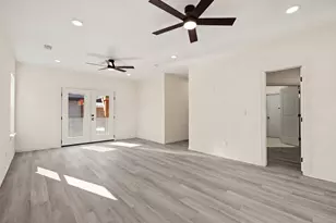 3030 Mark Twain Dr, Farmers Branch, TX 75234 - Photo 11